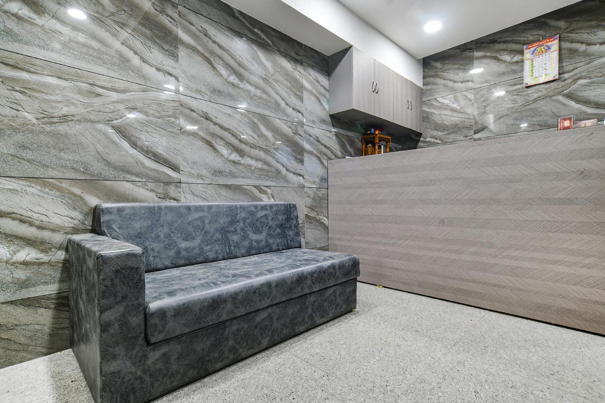 Fabhotel Classic Inn Индаур Экстерьер фото